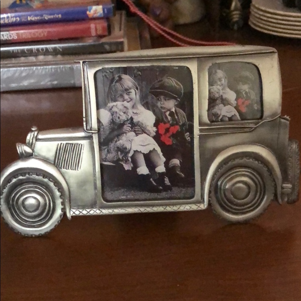Cute vintage picture frame